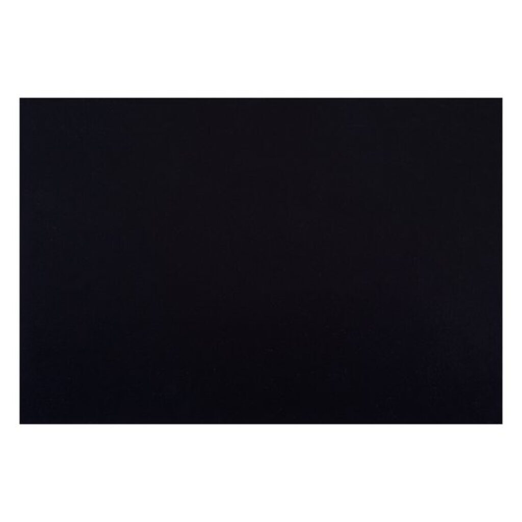 Картон грунтованный (акриловый грунт, чёрный) для живописи 20х30 см, 2мм