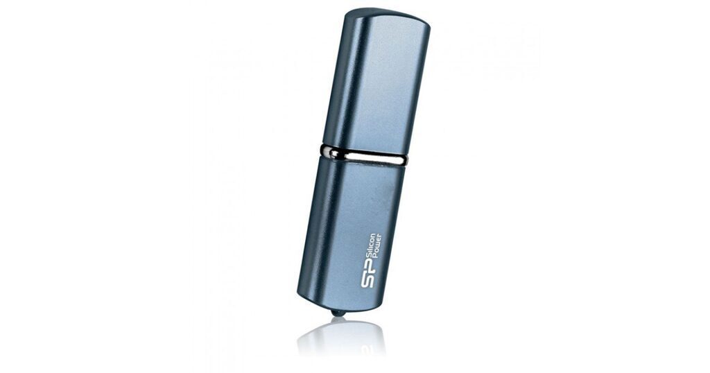 Флеш-драйв  8 GB USB 2.0 Silicon Power Luxmini 720 Deep Blue