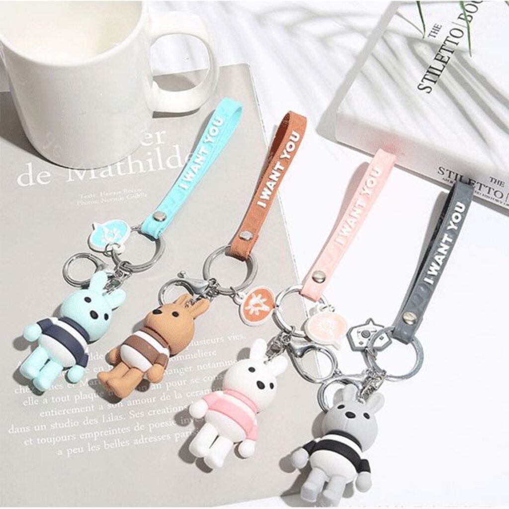 Брелок "Кролик в свитере" 40*65мм с метал. карабином, ассорти