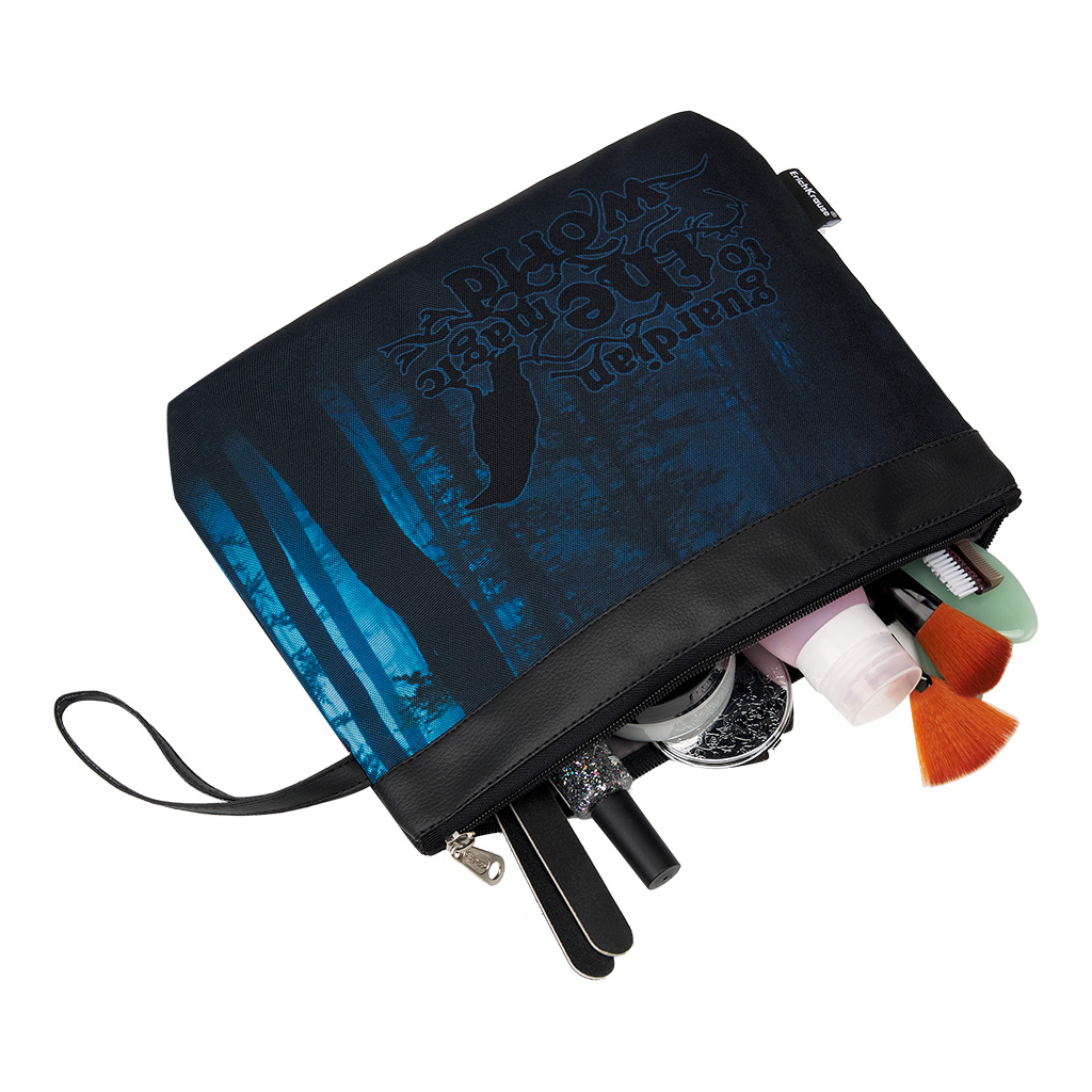 Косметичка ErichKrause® StreetLine 300х250мм Dark Forest