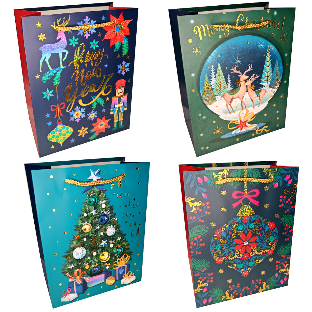 Пакет подар. бум. новогодн. 14*18*8 см 210 гр/м2 "Новогодний" микс дизайнов