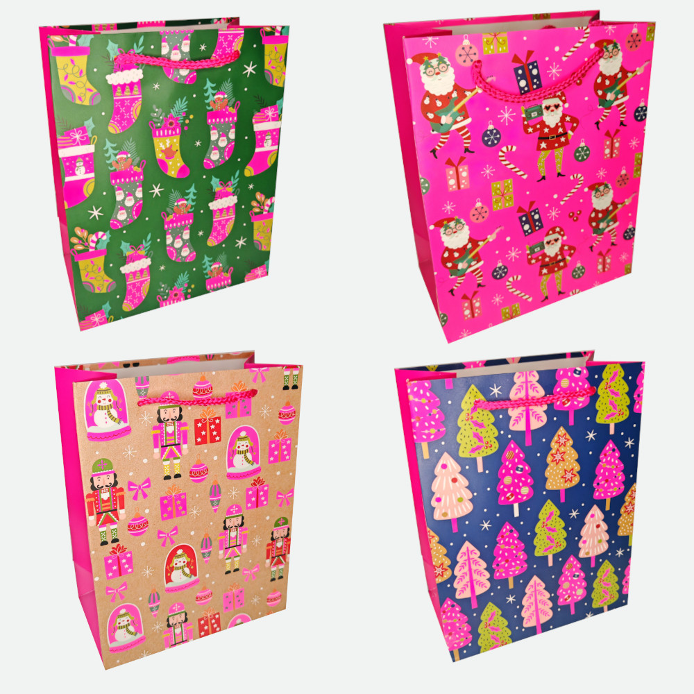 Пакет подар. бум. новогодн. 31*42*12 см 210 гр/м2 "Веселье и Дед мороз" микс дизайнов
