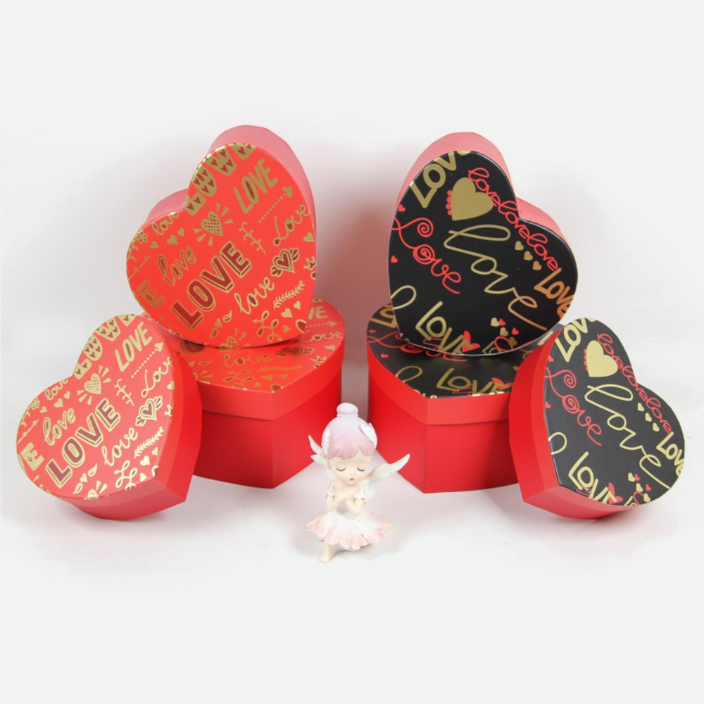 Набор подарочных коробок  3в1 "Сердце" черный/красный 16*14*6, 19*17*7.5, 22*20*9см