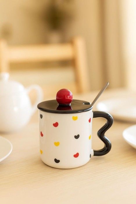 Кружка керамическая 350мл "Bright hearts" белая