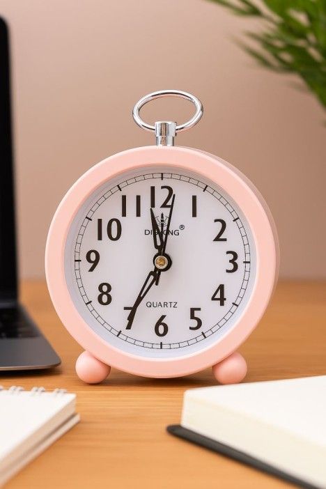 Часы-будильник "Every day" розовый