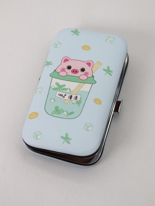 Маникюрный набор "Свинка с коктейлем"