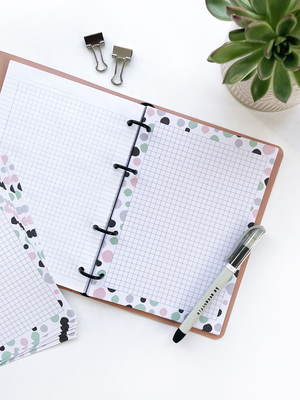 Сменный блок А5  50л кл. Infolio "Be Different. Spots"