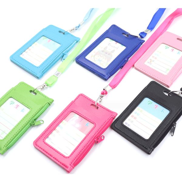 Бейдж 70x110 мм вертикальный к/з, отсек на молнии, метал.застежка,ассорти