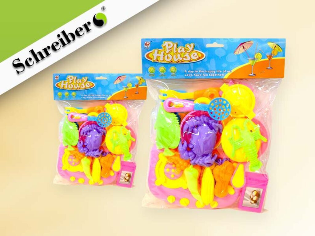 Игровой набор "Юный повар" 28 предметов (посуда, плита, продукты-формочки), в п/э пакете 33*25см
